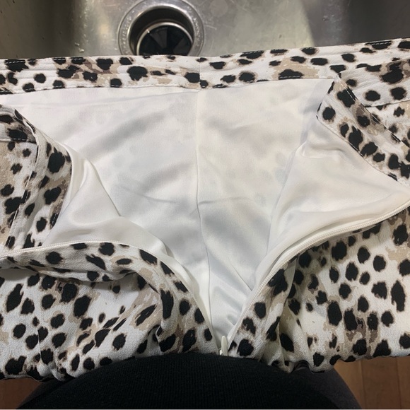 Leopard Print Women's Skirt - Picture 7 of 7